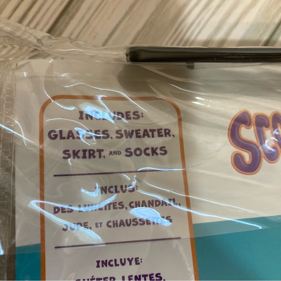 Scooby-Doo Velma Costume  fits up to Size 8 - Picture 4 of 6